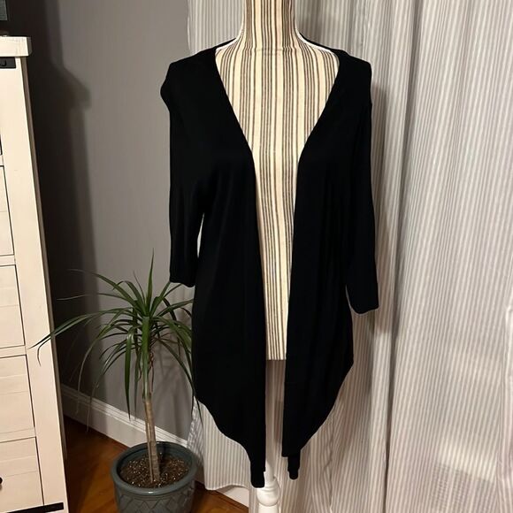 Black cardigan. Medium. 3/4 Sleeve - Picture 1 of 7
